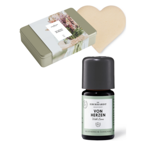 Geschenkset mit einer Dose, einem herzförmigen Stück und einer Flasche ätherischer Öl-Mischung von Dr. Eberhardt.