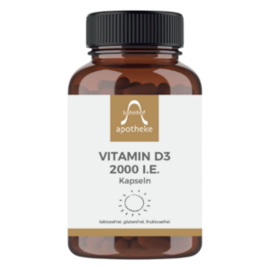 Braune Kapselglasflasche mit schwarzem Deckel und Beschriftung zu Vitamin D3 2000 I.E. Kapseln.
