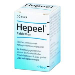 Packung mit Hepeel-Tabletten in homöopathischer Arzneimittelqualität zur Unterstützung der Leberfunktion.